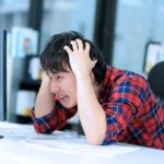 AUがパケット定額必須に